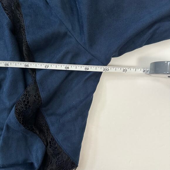 Ark & Co. Size L Asymmetrical Navy Blue and Black Open Cardigan with Lace - Picture 11 of 12